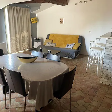 Charmant A Avec Vue Montagne + Terrasse 58 M² Apartment *