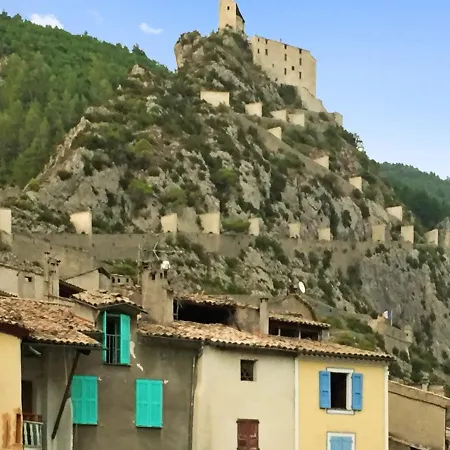 Apartmán Charmant A Avec Vue Montagne + Terrasse 58 M² Entrevaux